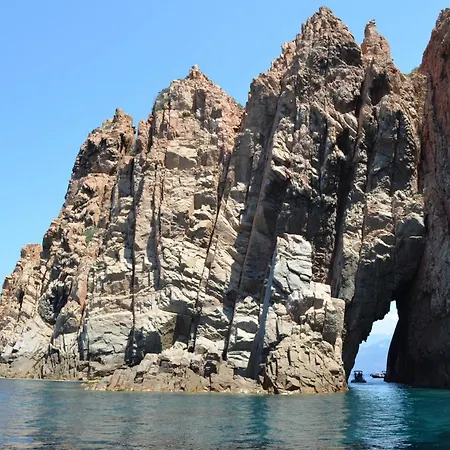 En Pierres Locales Holiday home *